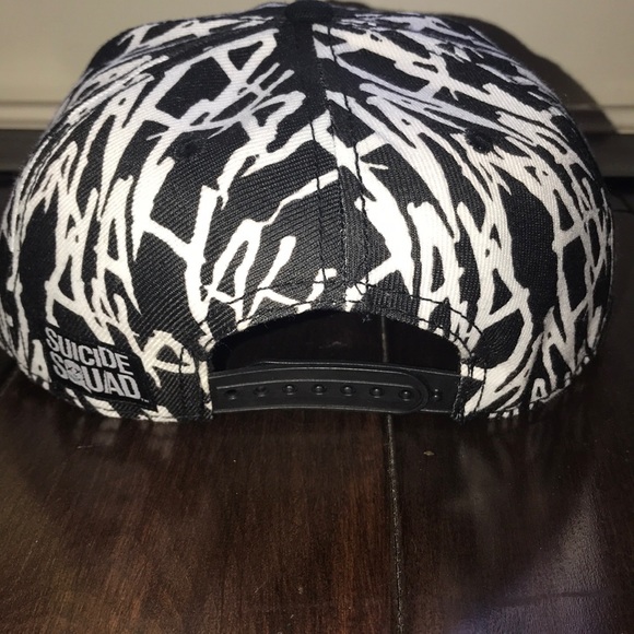 Suicide Squad Snapback - Picture 3 of 7